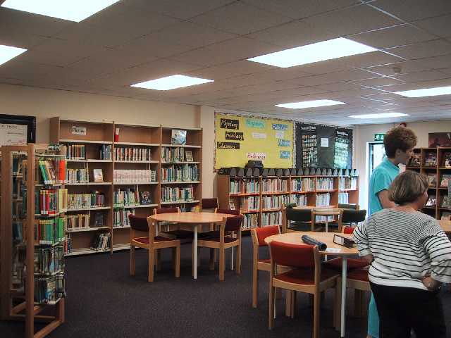 Library-Lower.jpg (39103 bytes)