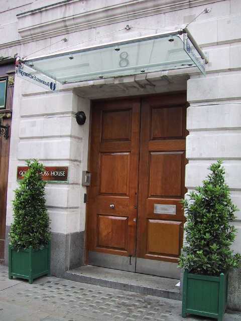 Door-of-GoldCrossHouse.jpg (37964 bytes)