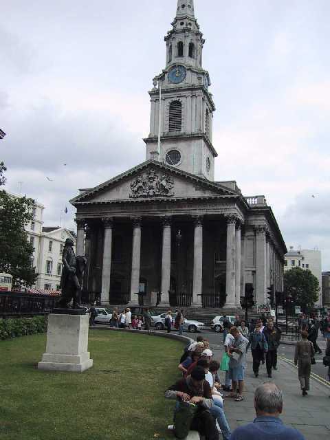 StMartinInTheFields.jpg (33412 bytes)